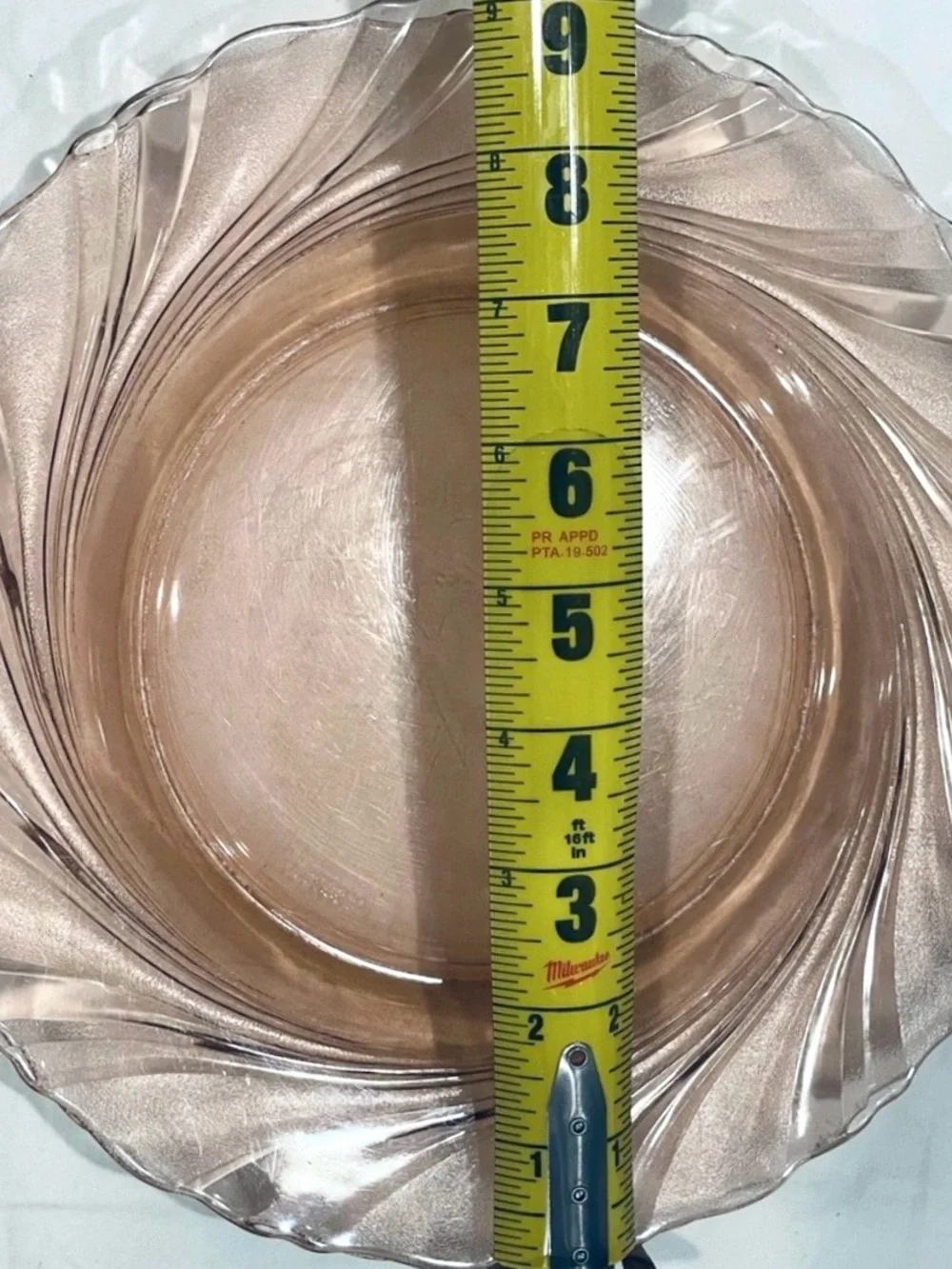 ☀️2/$20 Pair (2) Vereco France Pink Swirl Etched Vintage Glass Dinner Plates